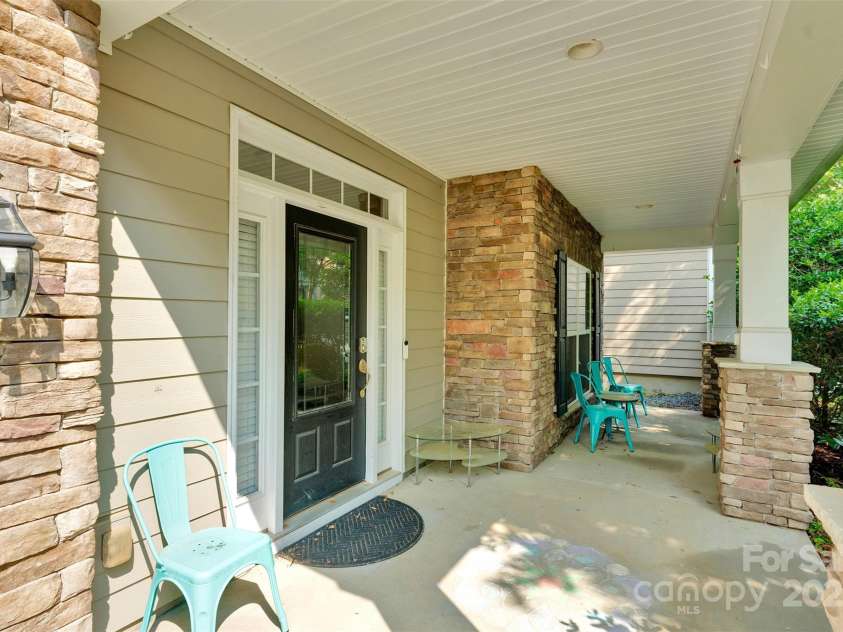 11538 Ardrey Crest Drive, Charlotte, NC 28277.  MLS# CAR4271194, YatesRealty ID 27115. 