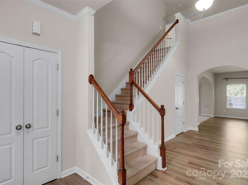 11538 Ardrey Crest Drive, Charlotte, NC 28277.  MLS# CAR4271194, YatesRealty ID 27115. 