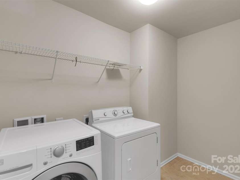 11538 Ardrey Crest Drive, Charlotte, NC 28277.  MLS# CAR4271194, YatesRealty ID 27115. 