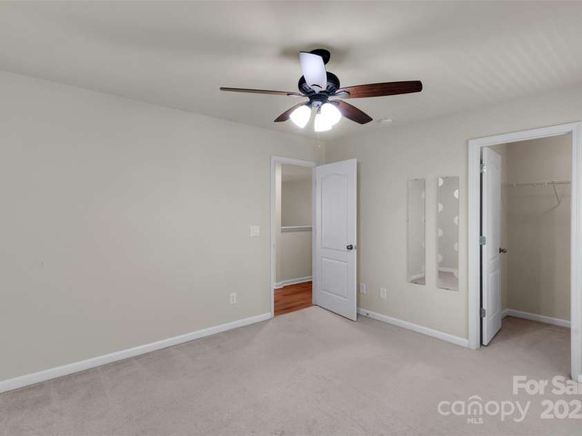 11538 Ardrey Crest Drive, Charlotte, NC 28277.  MLS# CAR4271194, YatesRealty ID 27115. 