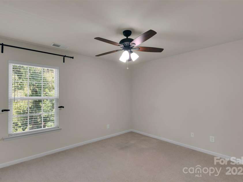 11538 Ardrey Crest Drive, Charlotte, NC 28277.  MLS# CAR4271194, YatesRealty ID 27115. 