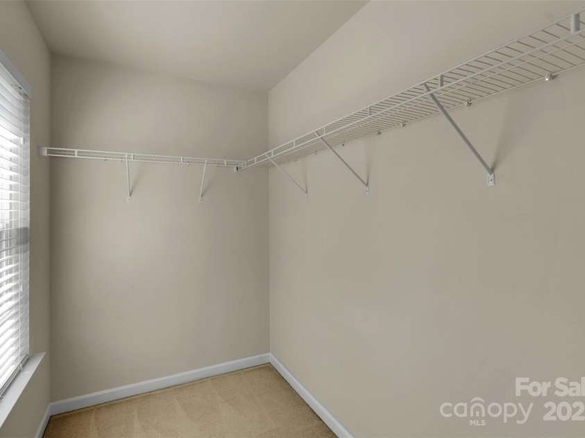 11538 Ardrey Crest Drive, Charlotte, NC 28277.  MLS# CAR4271194, YatesRealty ID 27115. 