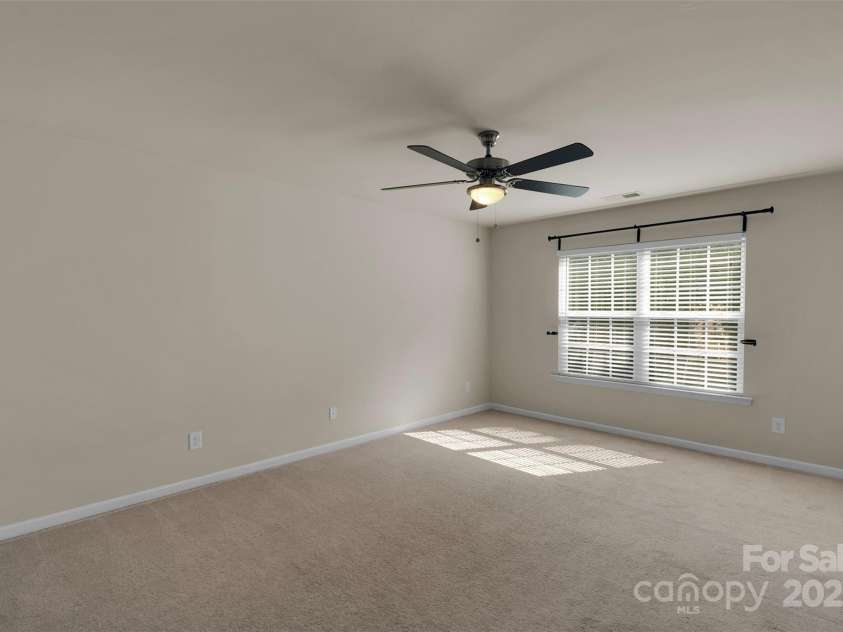 11538 Ardrey Crest Drive, Charlotte, NC 28277.  MLS# CAR4271194, YatesRealty ID 27115. 