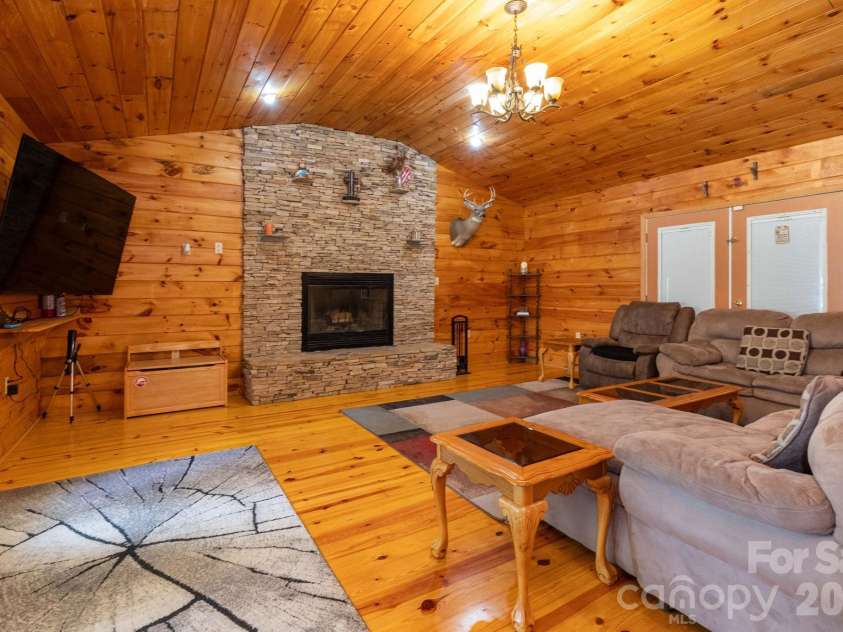 45 and 54 Forsythe Lane, Waynesville, NC 28785.  MLS# CAR4386797, YatesRealty ID 27116. Living Room