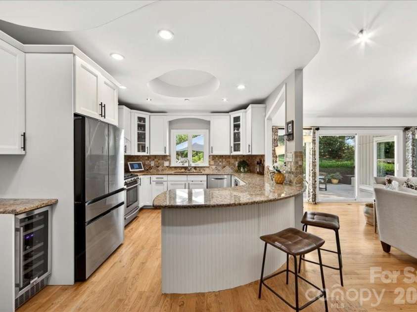 3816 Smokerise Hill Drive, Charlotte, NC 28277.  MLS# CAR4384889, YatesRealty ID 27117. 