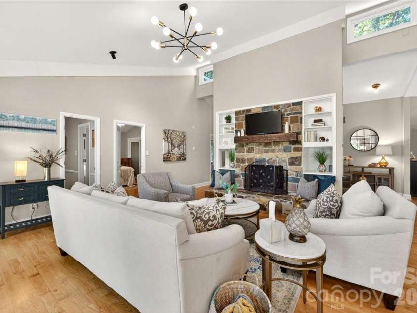 3816 Smokerise Hill Drive, Charlotte, NC 28277.  MLS# CAR4384889, YatesRealty ID 27117. Stone fireplace with built ins and seating 