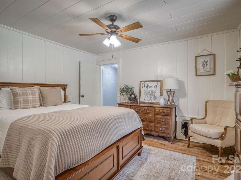 6939 Knob Avenue, Connelly Springs, NC 28612.  MLS# CAR4276598, YatesRealty ID 27118. 