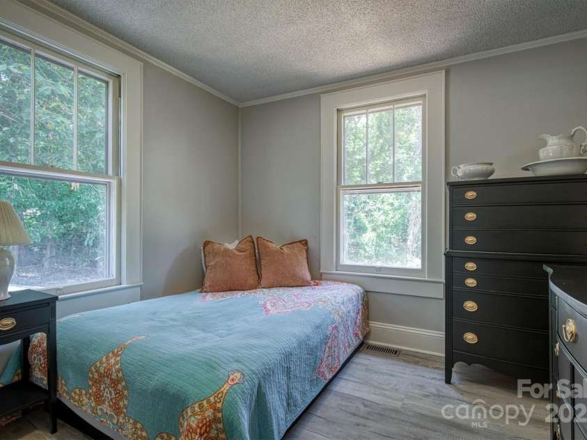 6939 Knob Avenue, Connelly Springs, NC 28612.  MLS# CAR4276598, YatesRealty ID 27118. 