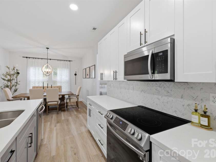 1026 Fye Drive, Newton, NC 28658.  MLS# CAR4375919, YatesRealty ID 27119. 