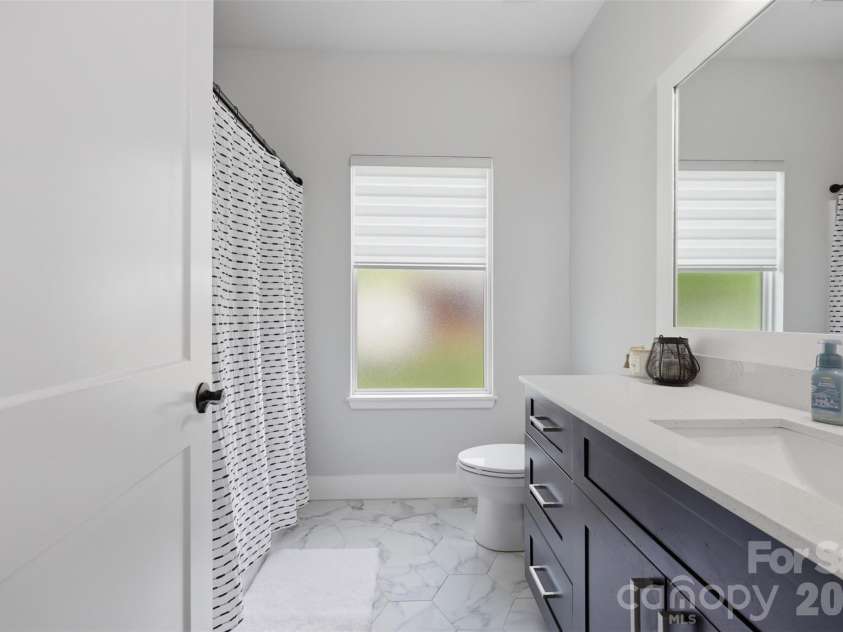 1026 Fye Drive, Newton, NC 28658.  MLS# CAR4375919, YatesRealty ID 27119. 