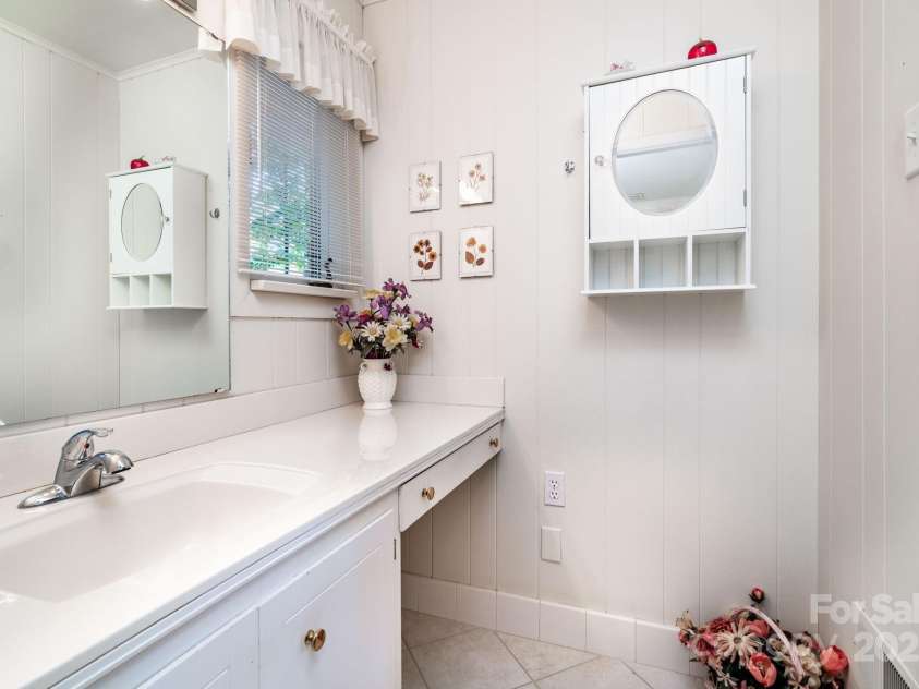 8448 Normandy Road, Denver, NC 28037.  MLS# CAR4276661, YatesRealty ID 27119. 