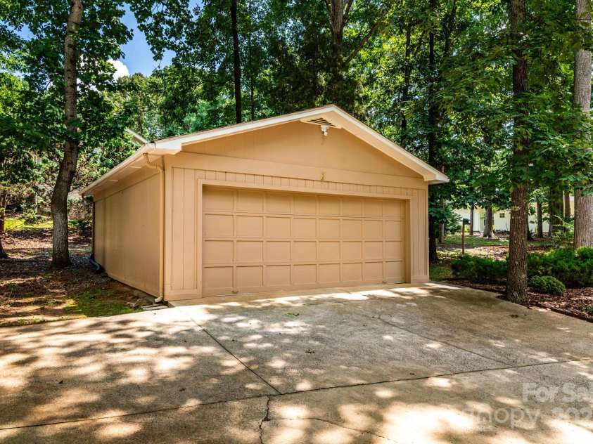 8448 Normandy Road, Denver, NC 28037.  MLS# CAR4276661, YatesRealty ID 27119. 