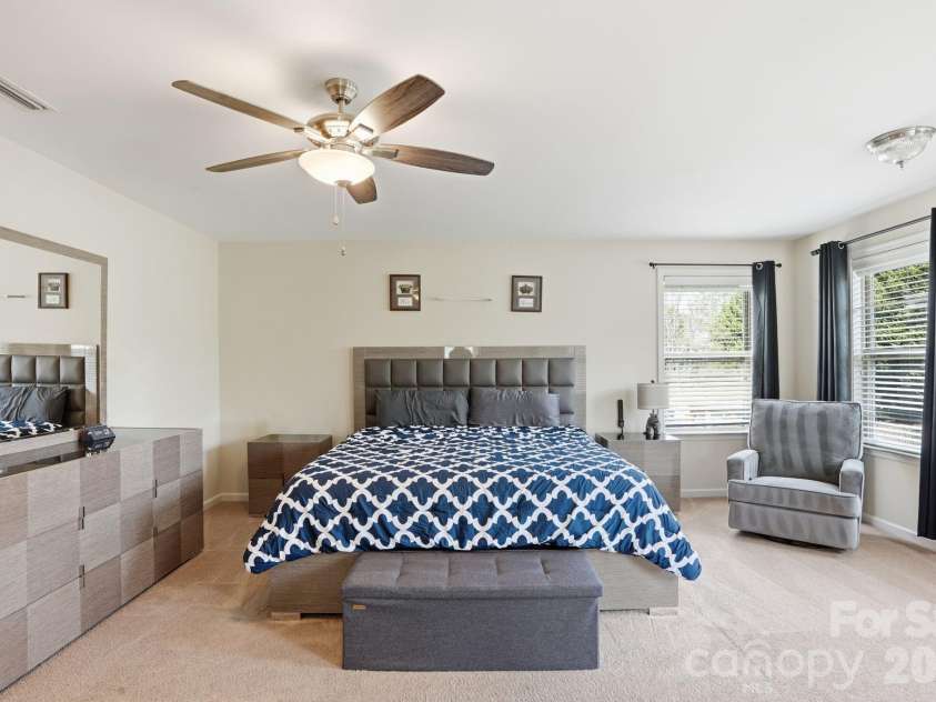 5000 Brodie Lane, Fort Mill, SC 29707.  MLS# CAR4362605, YatesRealty ID 27120. 