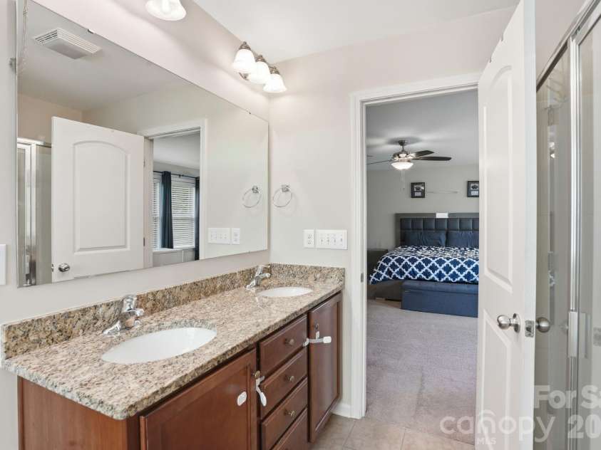 5000 Brodie Lane, Fort Mill, SC 29707.  MLS# CAR4362605, YatesRealty ID 27120. 