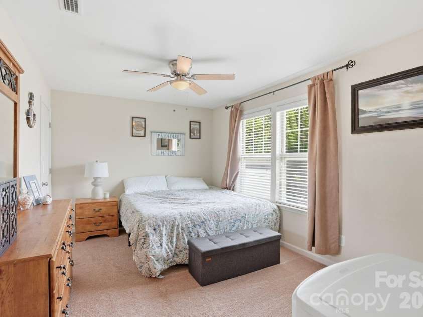 5000 Brodie Lane, Fort Mill, SC 29707.  MLS# CAR4362605, YatesRealty ID 27120. 