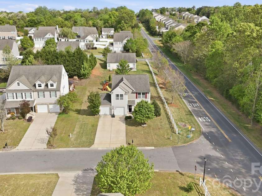 5000 Brodie Lane, Fort Mill, SC 29707.  MLS# CAR4362605, YatesRealty ID 27120. 
