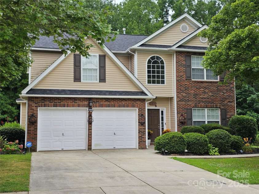 935 Wind Carved Lane, Monroe, NC 28110.  MLS# CAR4278156, YatesRealty ID 27120. 
