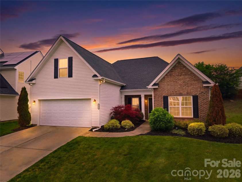 1016 Reigate Road, Charlotte, NC 28262.  MLS# CAR4385914, YatesRealty ID 27123. 