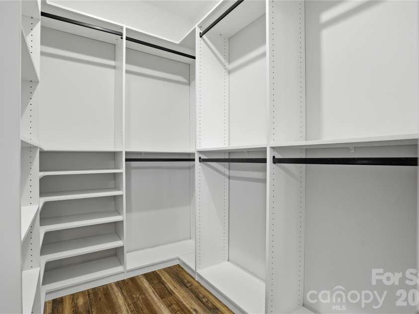 1016 Reigate Road, Charlotte, NC 28262.  MLS# CAR4385914, YatesRealty ID 27123. 