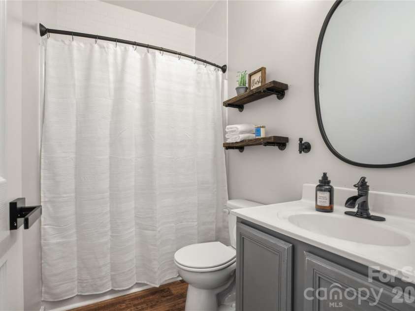 1016 Reigate Road, Charlotte, NC 28262.  MLS# CAR4385914, YatesRealty ID 27123. 