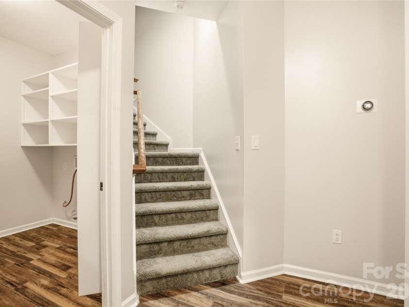 1016 Reigate Road, Charlotte, NC 28262.  MLS# CAR4385914, YatesRealty ID 27123. 