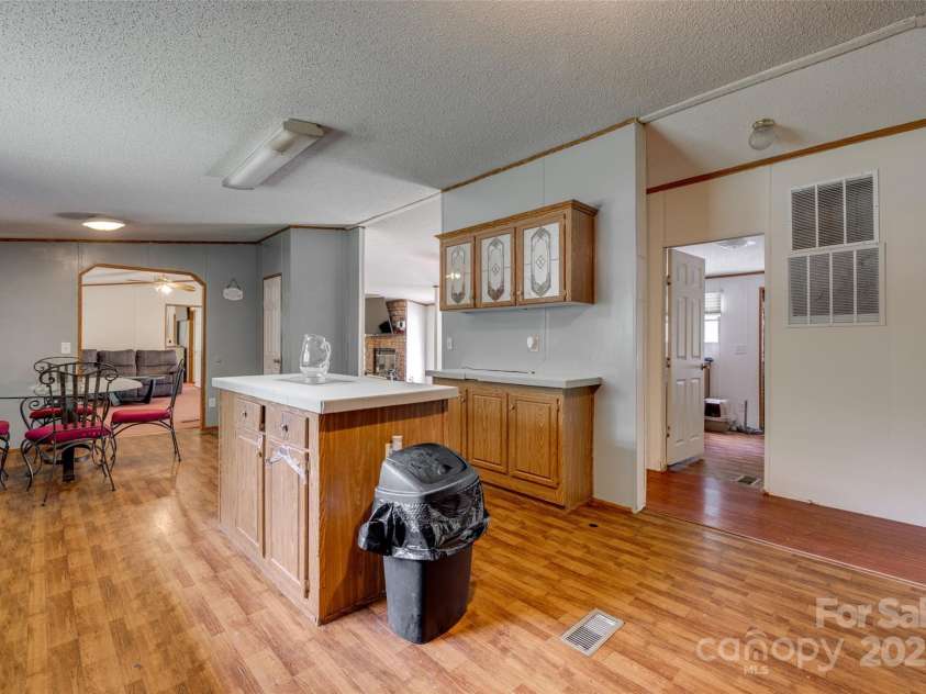 10435 Silver Mine Road, Fort Mill, SC 29707.  MLS# CAR4275041, YatesRealty ID 27125. 