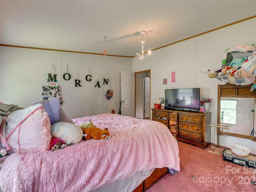 10435 Silver Mine Road, Fort Mill, SC 29707.  MLS# CAR4275041, YatesRealty ID 27125. 