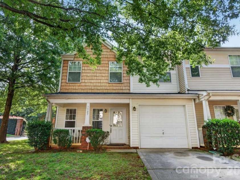 5927 Pisgah Way, Charlotte, NC 28217.  MLS# CAR4388614, YatesRealty ID 27125. 