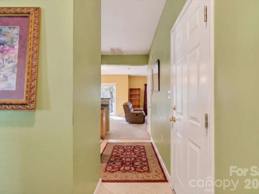 5927 Pisgah Way, Charlotte, NC 28217.  MLS# CAR4388614, YatesRealty ID 27125. 