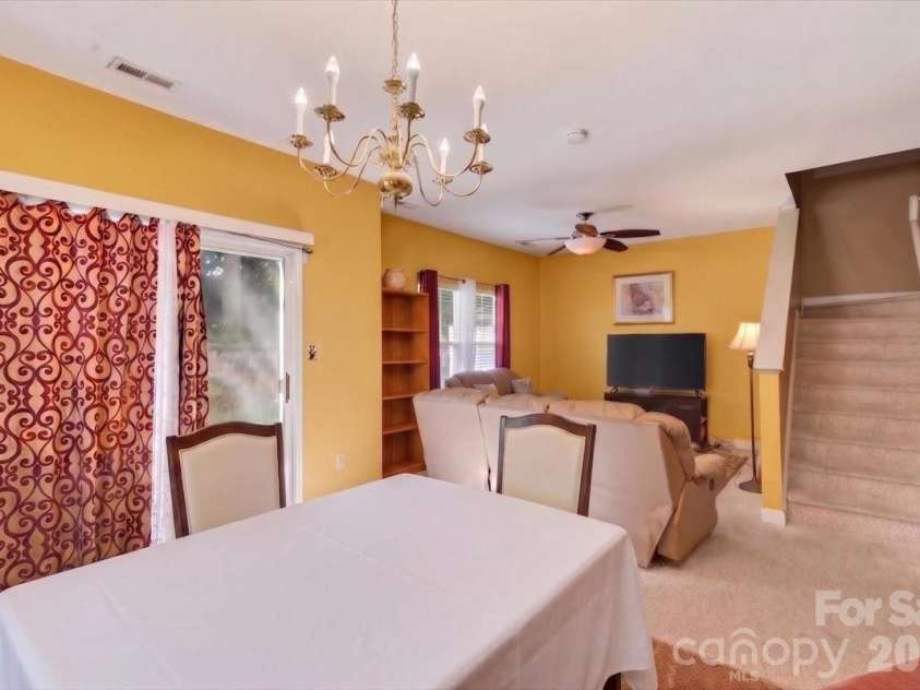 5927 Pisgah Way, Charlotte, NC 28217.  MLS# CAR4388614, YatesRealty ID 27125. 