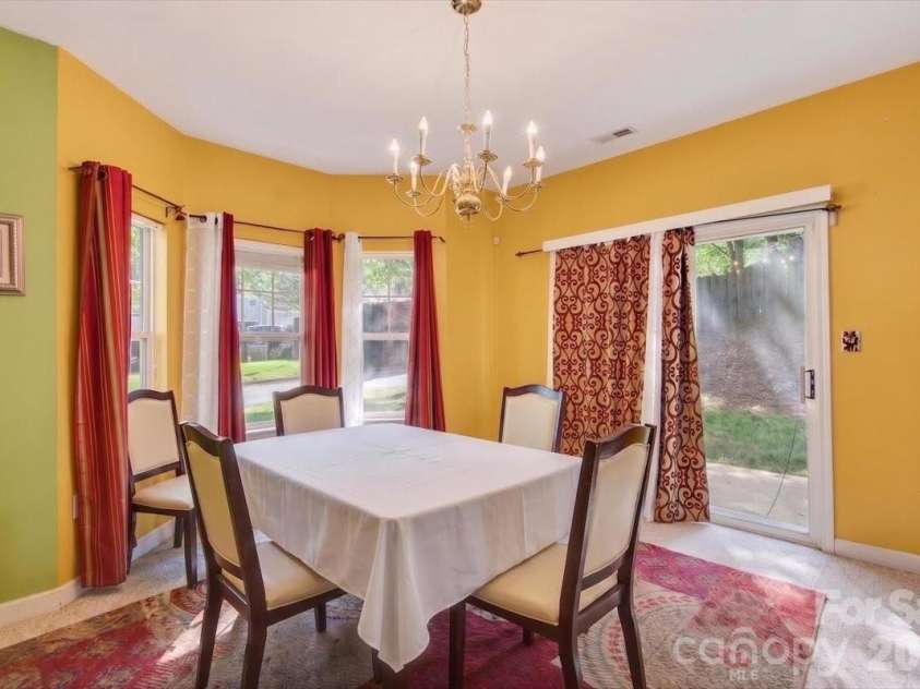 5927 Pisgah Way, Charlotte, NC 28217.  MLS# CAR4388614, YatesRealty ID 27125. 