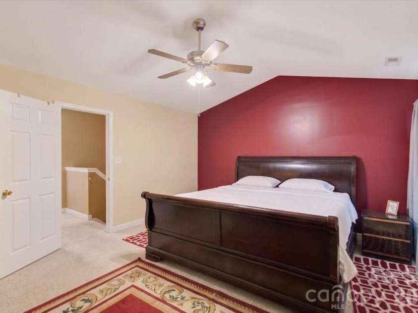 5927 Pisgah Way, Charlotte, NC 28217.  MLS# CAR4388614, YatesRealty ID 27125. 