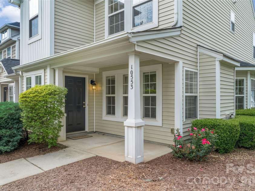10553 Trolley Run Drive, Cornelius, NC 28031.  MLS# CAR4398318, YatesRealty ID 27126. 