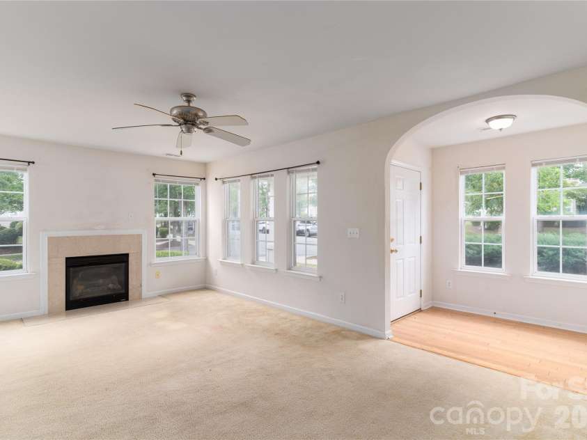 10553 Trolley Run Drive, Cornelius, NC 28031.  MLS# CAR4398318, YatesRealty ID 27126. 