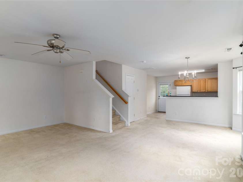 10553 Trolley Run Drive, Cornelius, NC 28031.  MLS# CAR4398318, YatesRealty ID 27126. 