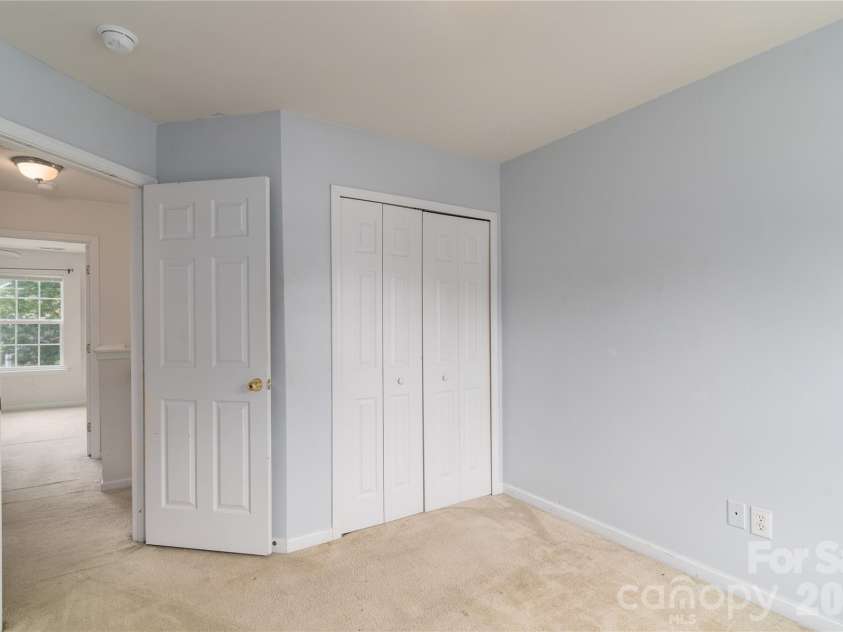 10553 Trolley Run Drive, Cornelius, NC 28031.  MLS# CAR4398318, YatesRealty ID 27126. 