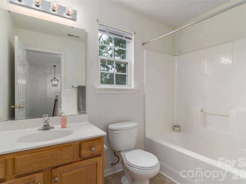 10553 Trolley Run Drive, Cornelius, NC 28031.  MLS# CAR4398318, YatesRealty ID 27126. 