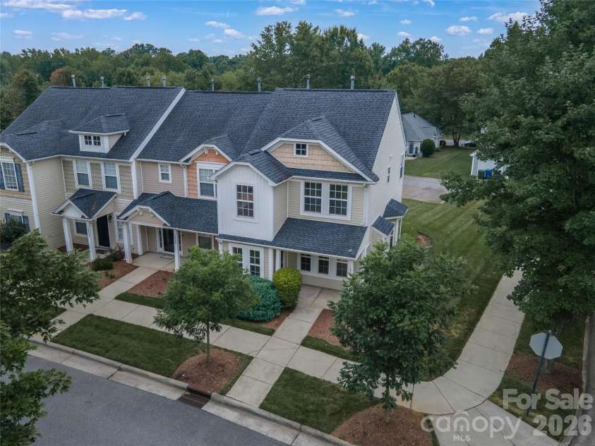 10553 Trolley Run Drive, Cornelius, NC 28031.  MLS# CAR4398318, YatesRealty ID 27126. 