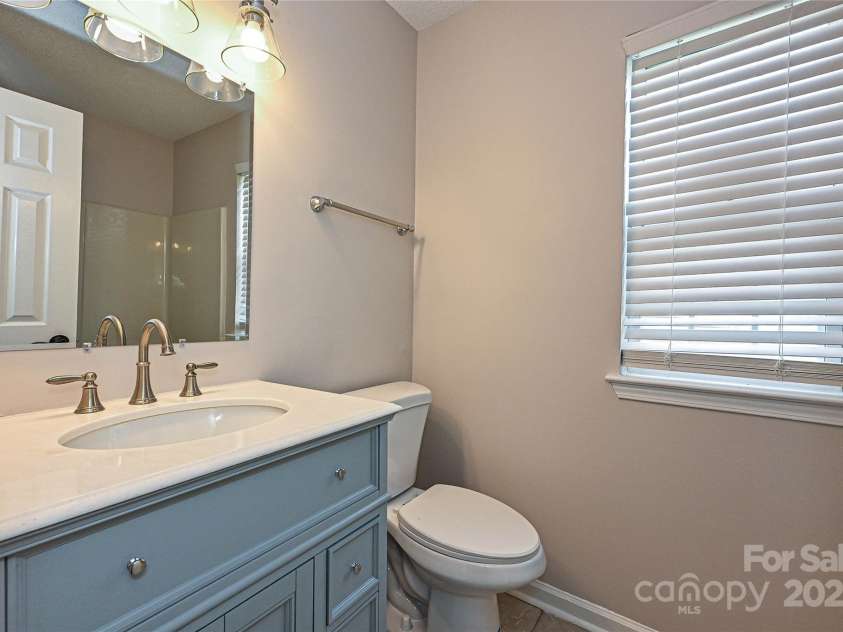 3133 Amay James Avenue, Charlotte, NC 28208.  MLS# CAR4321740, YatesRealty ID 27128. 