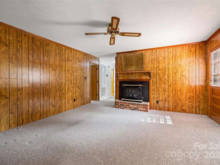 4002 Stillwater Court, York, SC 29745.  MLS# CAR4281765, YatesRealty ID 27129. 