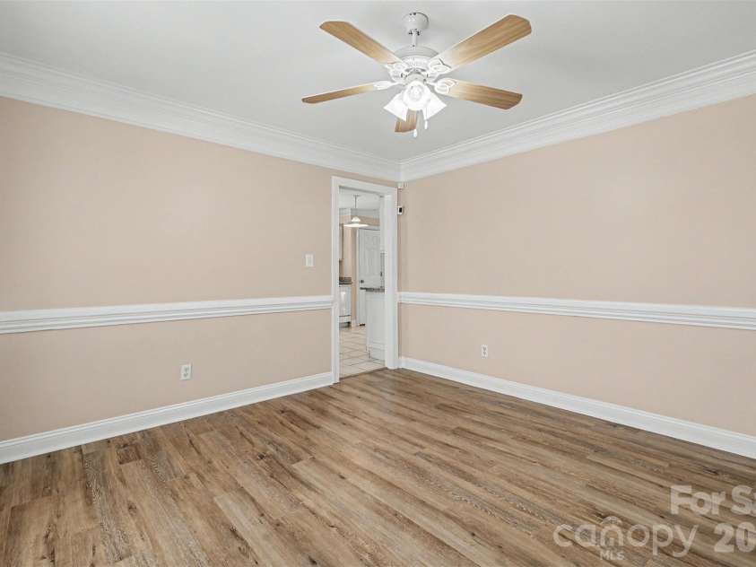 809 Robertson Road, Rock Hill, SC 29730.  MLS# CAR4383556, YatesRealty ID 27129. 