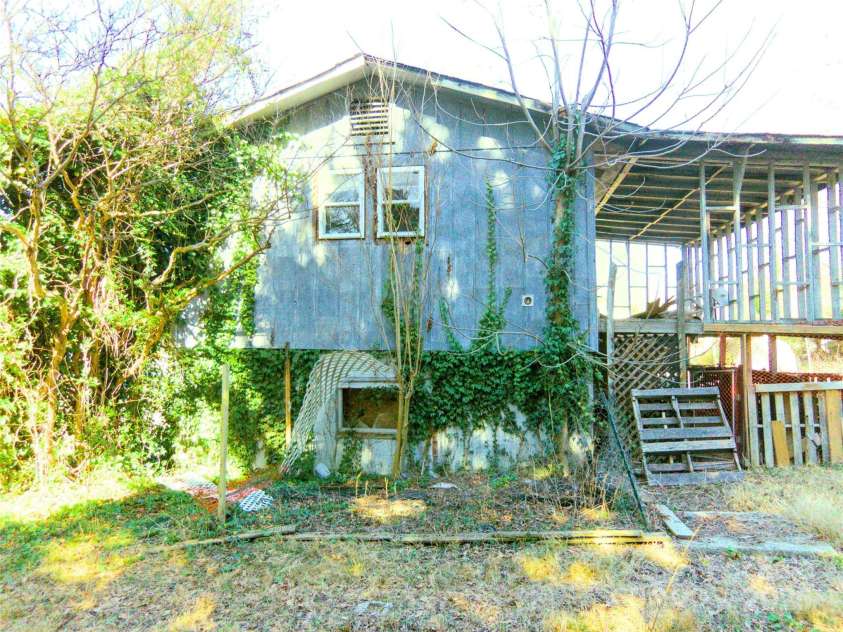 2033 Shelby Road, Kings Mountain, NC 28086.  MLS# CAR4235793, YatesRealty ID 2713. 