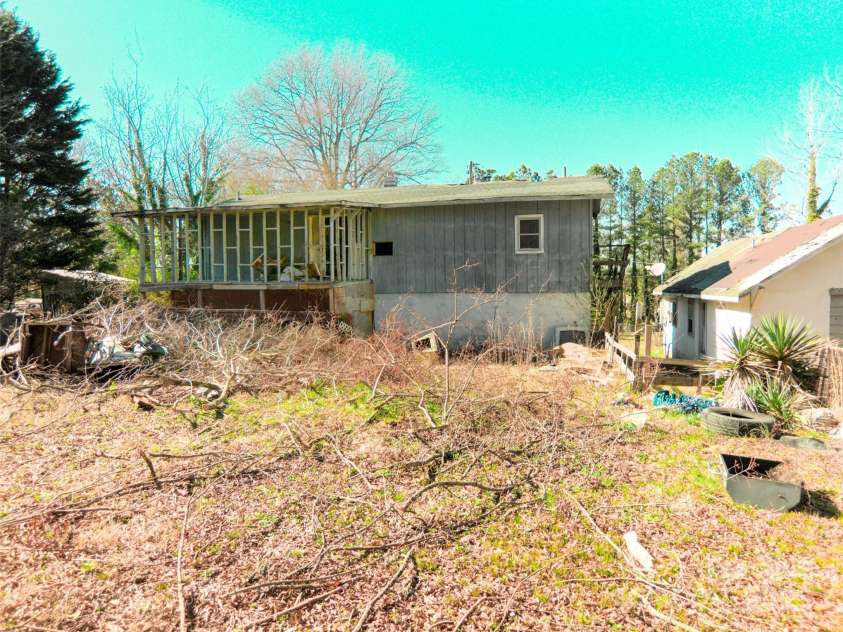 2033 Shelby Road, Kings Mountain, NC 28086.  MLS# CAR4235793, YatesRealty ID 2713. 