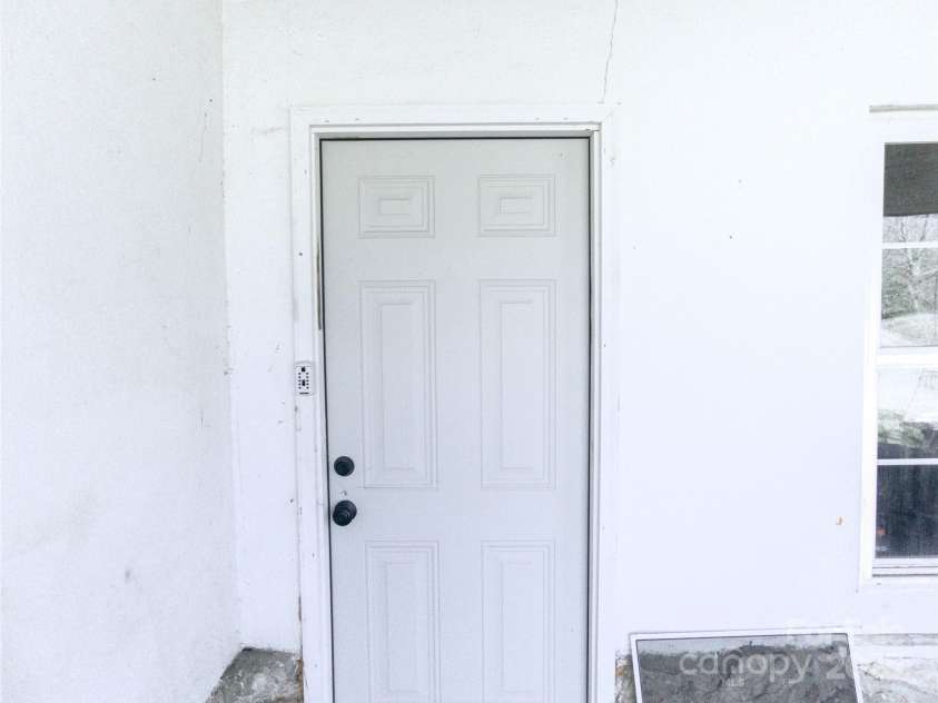 2033 Shelby Road, Kings Mountain, NC 28086.  MLS# CAR4235793, YatesRealty ID 2713. 