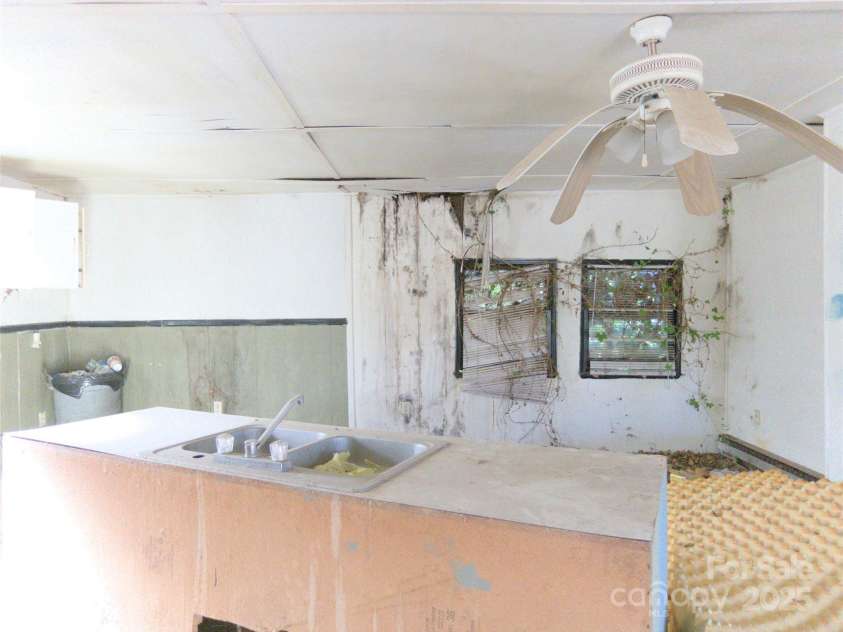 2033 Shelby Road, Kings Mountain, NC 28086.  MLS# CAR4235793, YatesRealty ID 2713. 