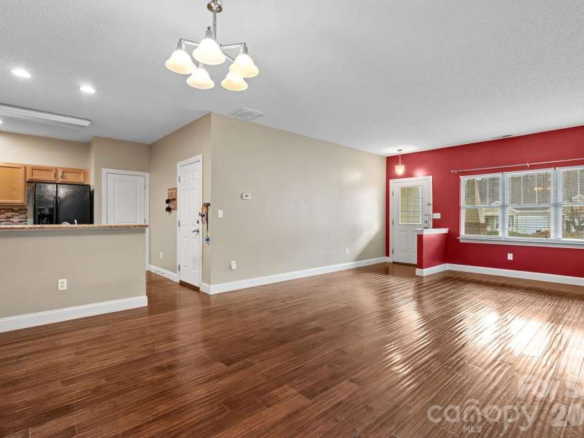 68 Fox Briar Drive, Fletcher, NC 28732.  MLS# CAR4322549, YatesRealty ID 2713. 