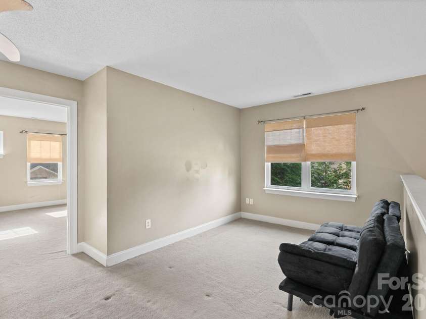 68 Fox Briar Drive, Fletcher, NC 28732.  MLS# CAR4322549, YatesRealty ID 2713. Loft area