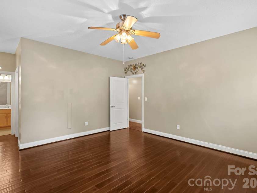 68 Fox Briar Drive, Fletcher, NC 28732.  MLS# CAR4322549, YatesRealty ID 2713. Primary bedroom on main floor