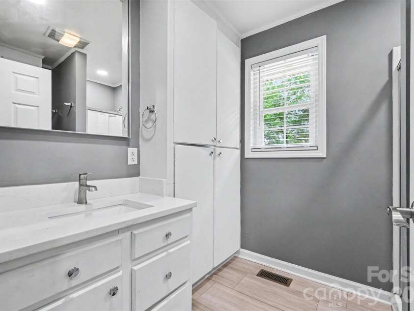 5475 Bertie Avenue, Salisbury, NC 28147.  MLS# CAR4386772, YatesRealty ID 27130. 