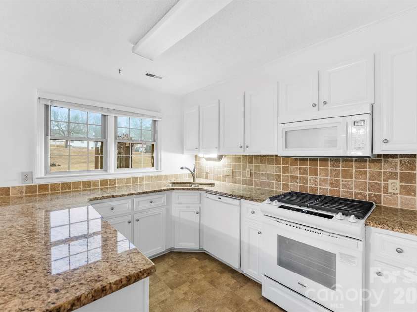 2524 Amity Avenue, Gastonia, NC 28054.  MLS# CAR4386902, YatesRealty ID 27132. 